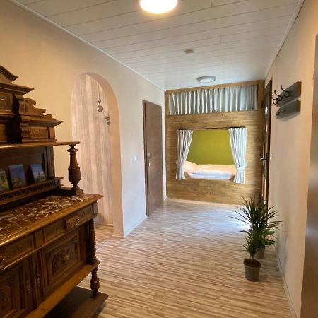 Ferienwohnung Am Kirchberg Hatzenport Eksteriør bilde